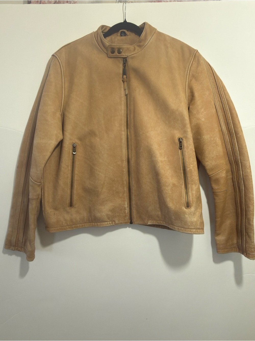 Rogue Leather by Reilly Olmes Distressed Brown Leather Large
Pre-Owned • Rogue